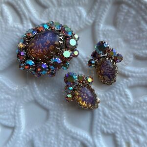 Vintage Coro Pink Topaz Dragons Breath Opal Opalescent AB Pin Clip Earrings Set